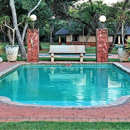 Buyskop Lodge, Conference & Spa Bela-Bela Exterior photo